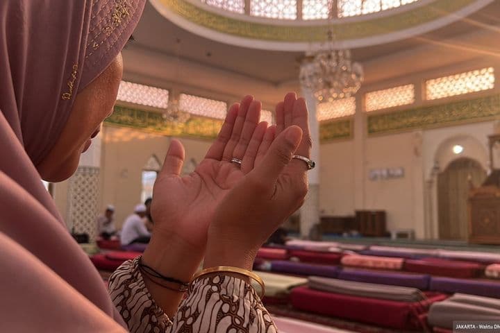 Doa-doa Pendek yang Dianjurkan Para Ulama Sehari-hari